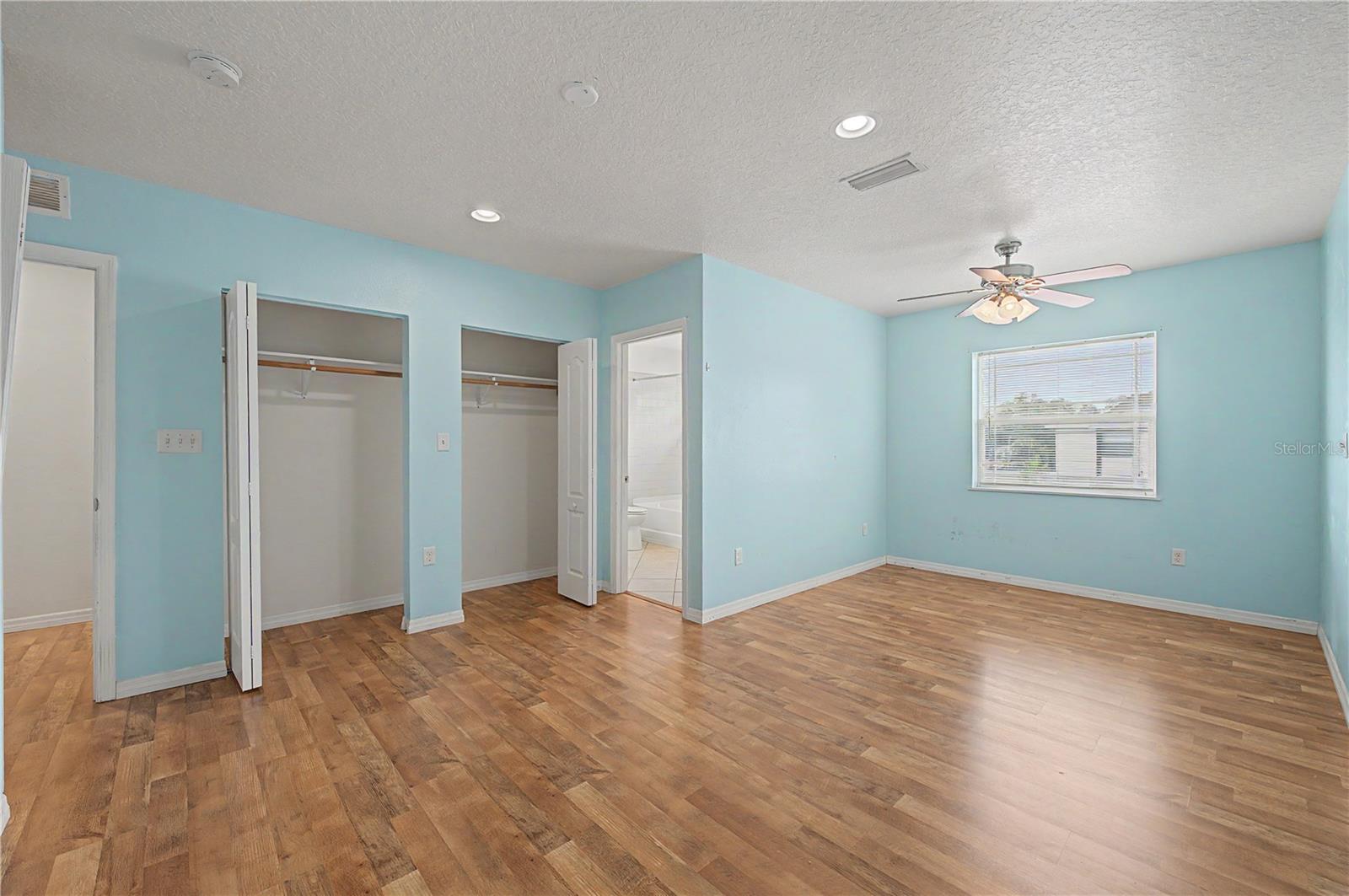 2106 Pine Chace Ct Property Photo 17