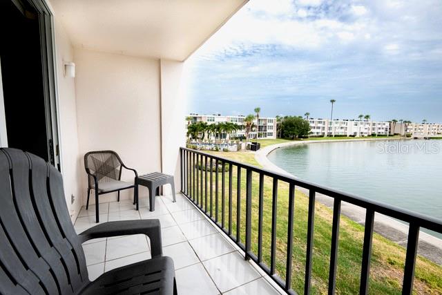 7401 Bay Island Dr S #237 Property Photo 13