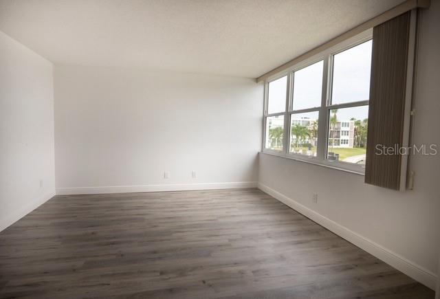 7401 Bay Island Dr S #237 Property Photo 14