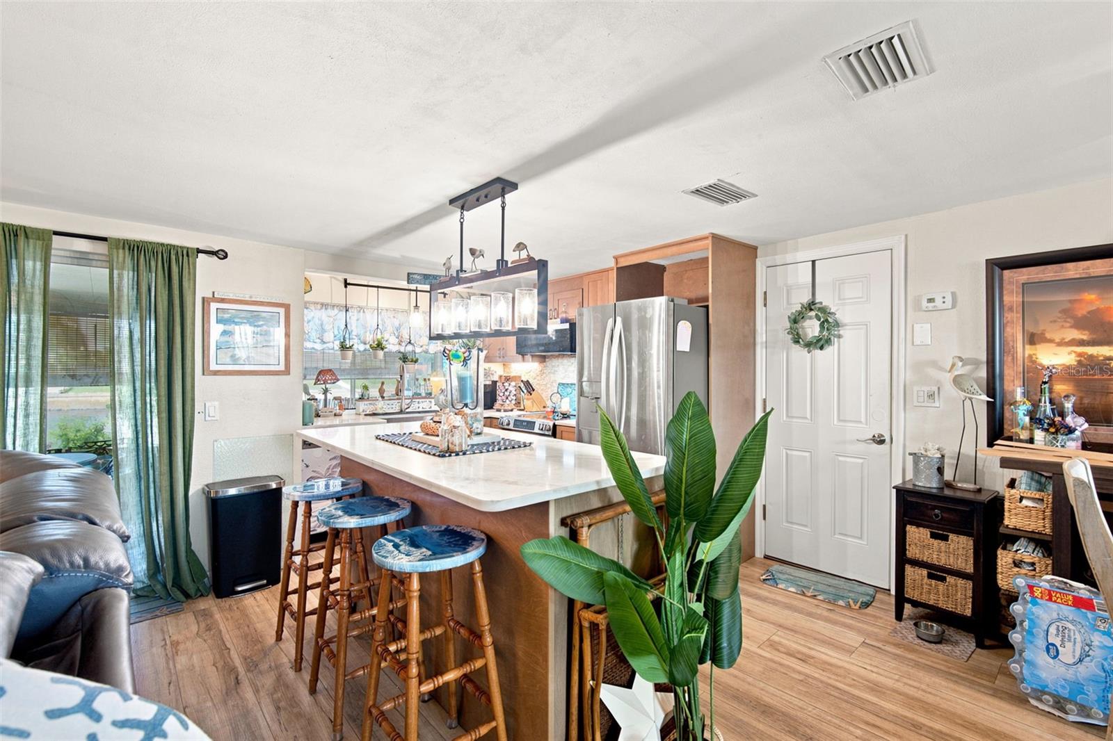 12816 4th Isle Property Photo 4