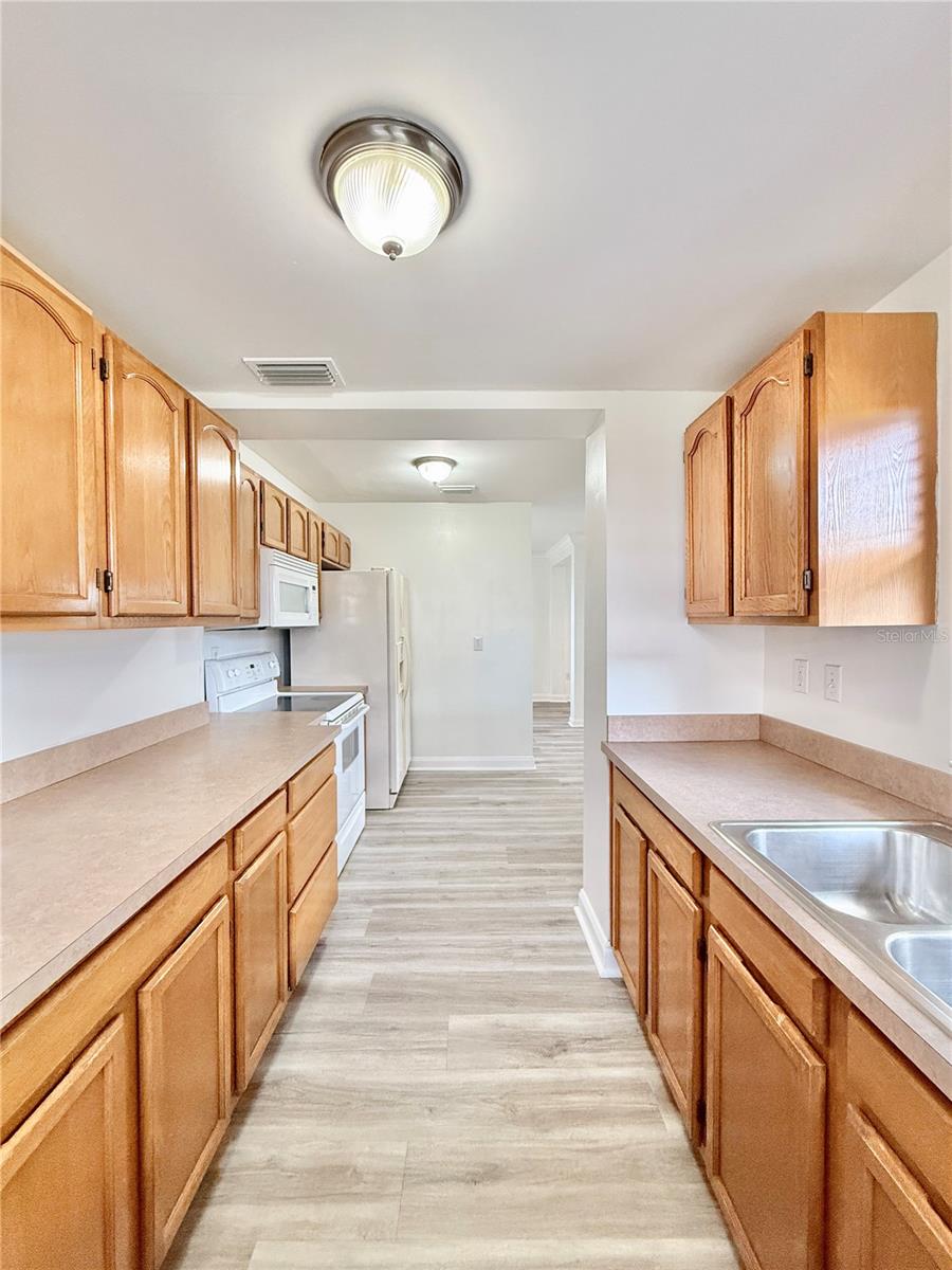 7810 Felice Ave Property Photo 13