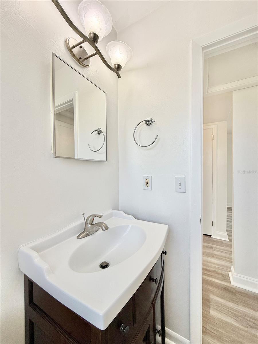 7810 Felice Ave Property Photo 15