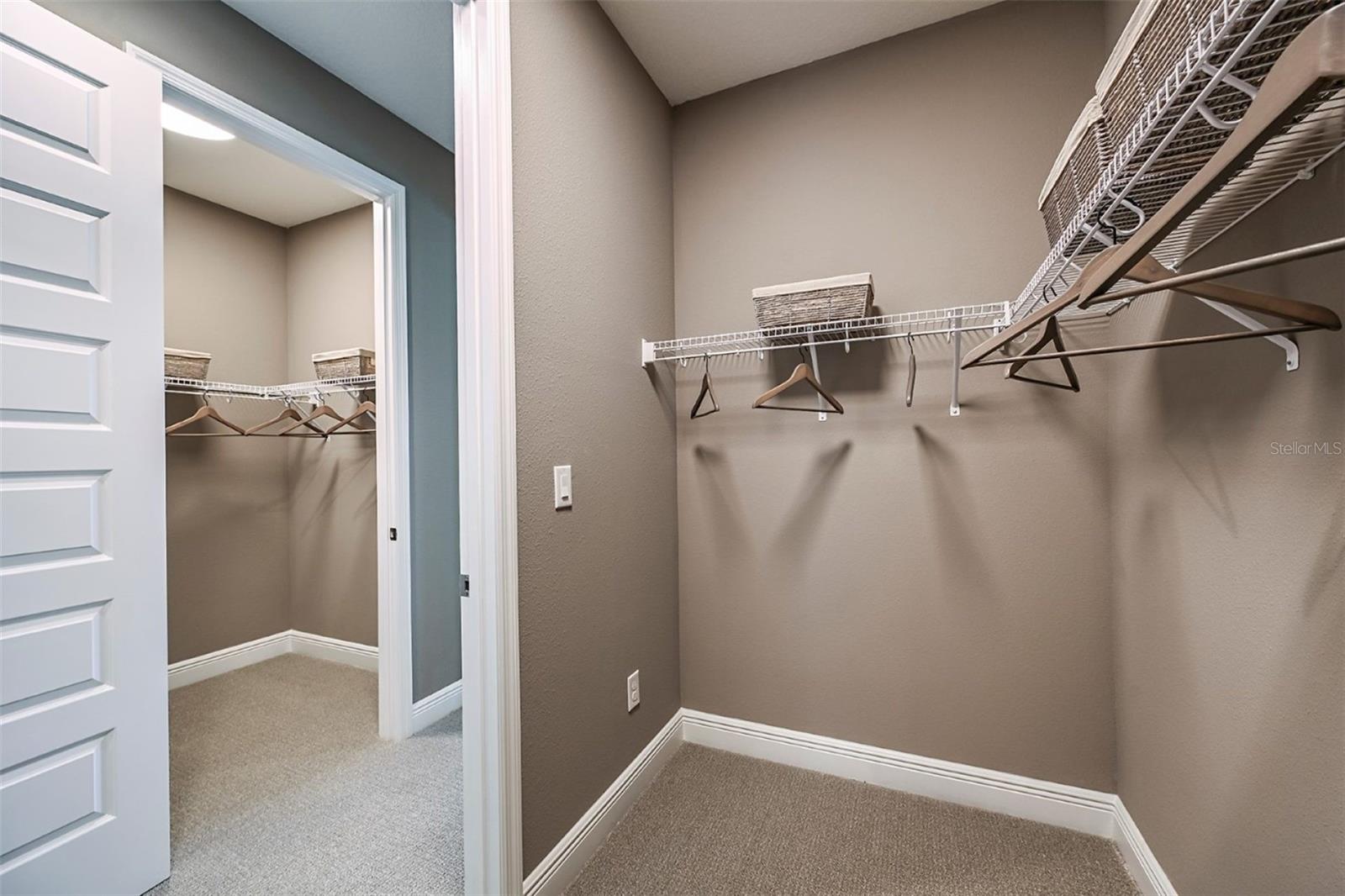 5373 Wolf Creek Dr Property Photo 8
