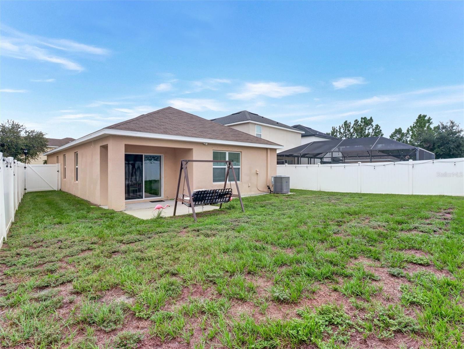 10408 Whispering Hammock Dr Property Photo 17