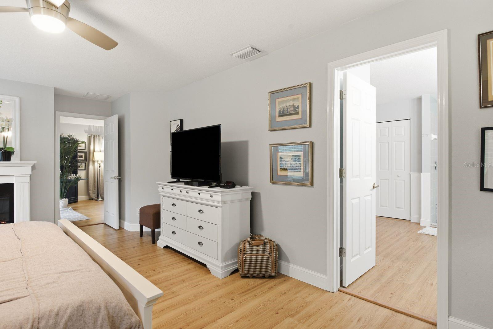 11328 Hollander Ave Property Photo 19