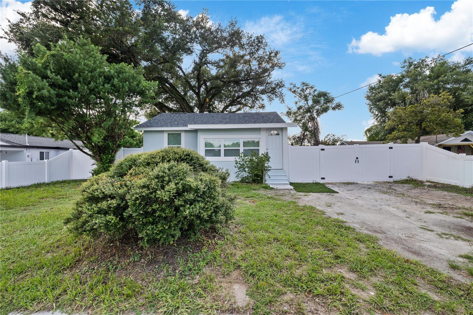 8714 N Blvd Property Photo 4