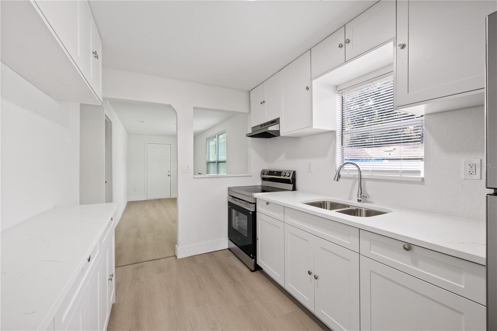 8714 N Blvd Property Photo 12