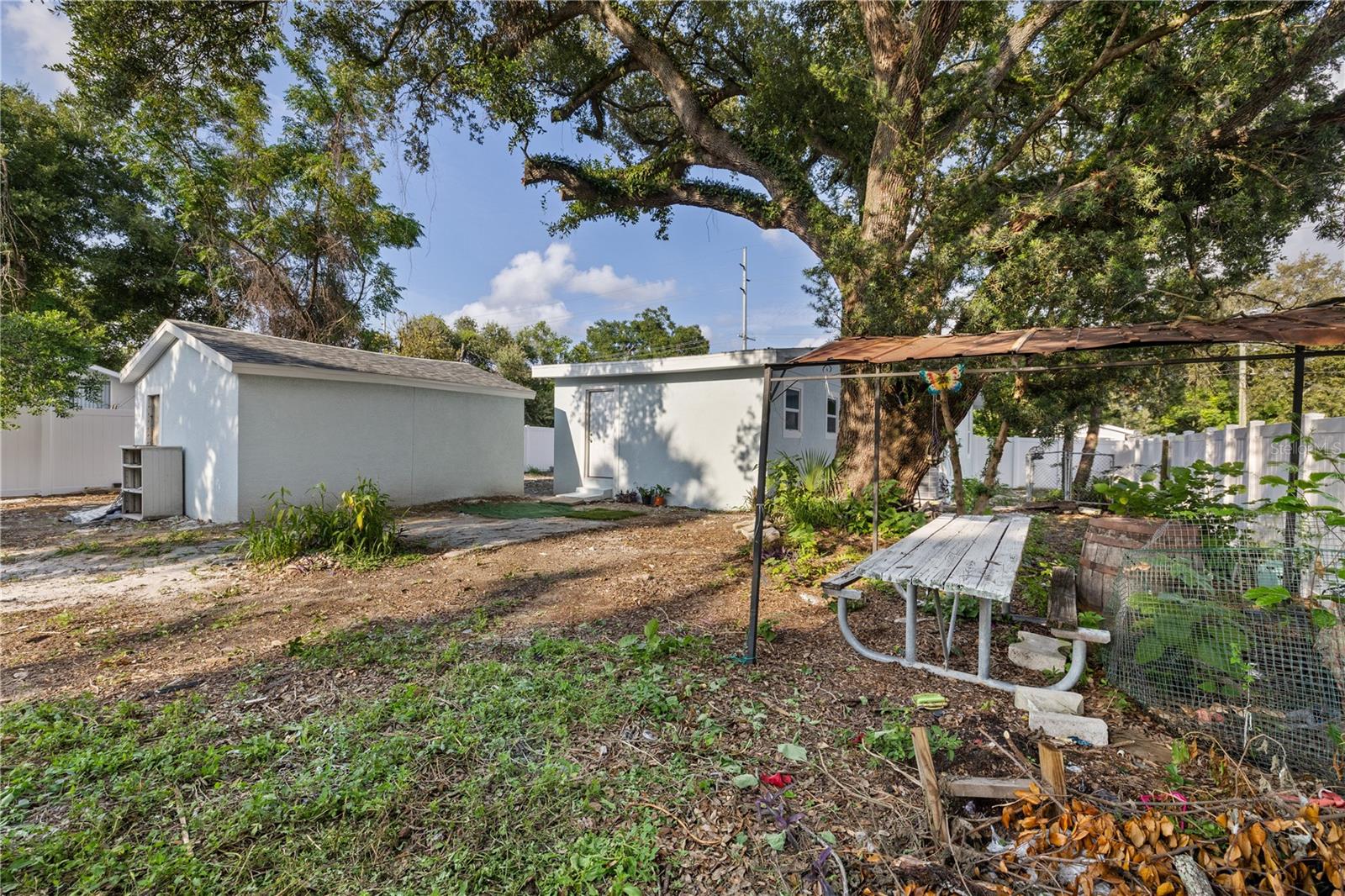 8714 N Blvd Property Photo 30