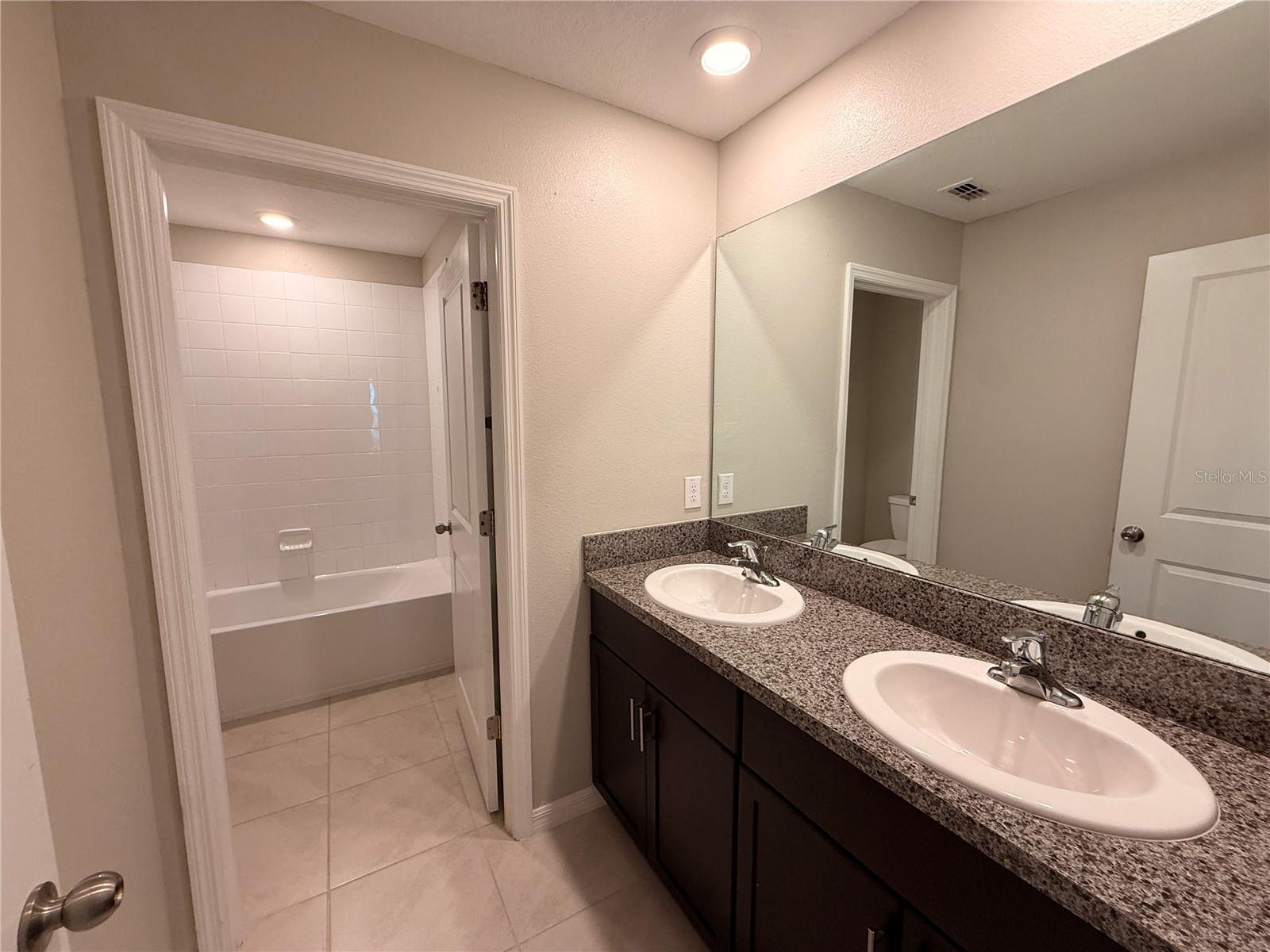 10363 Shady Preserve Dr Property Photo 26