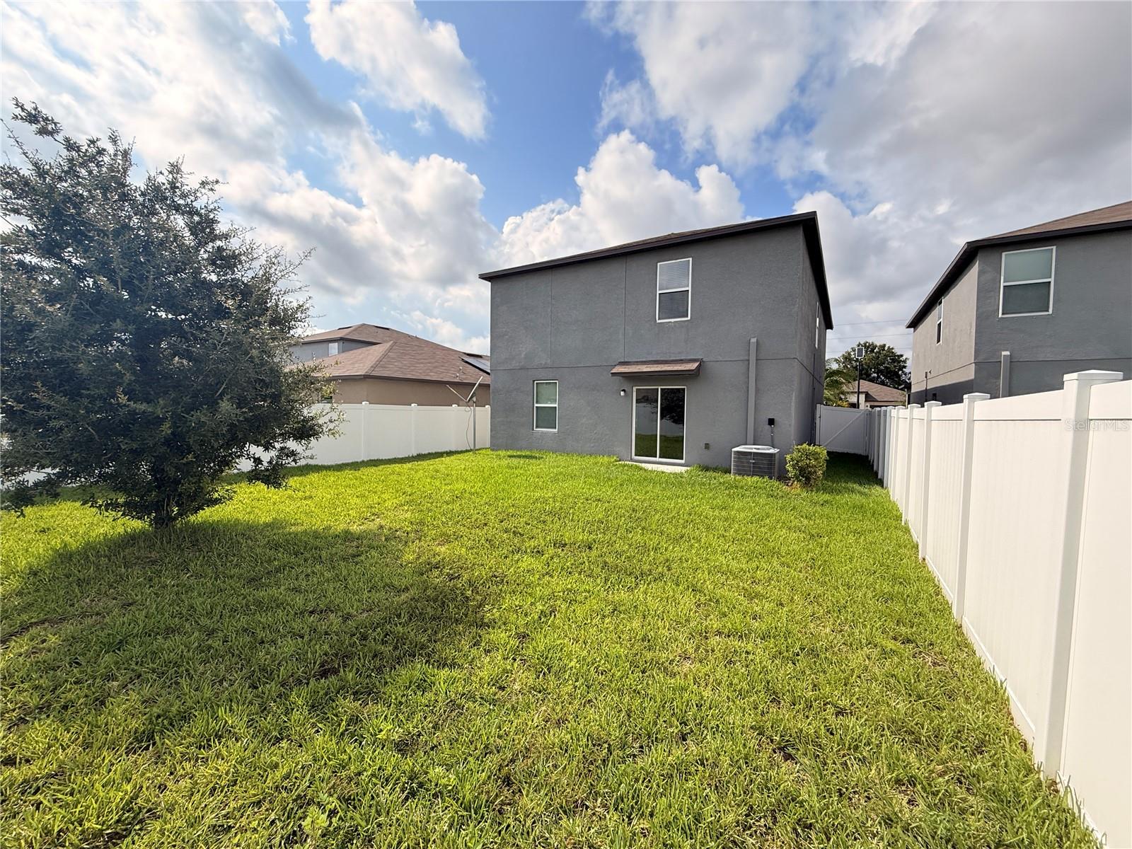 10363 Shady Preserve Dr Property Photo 37