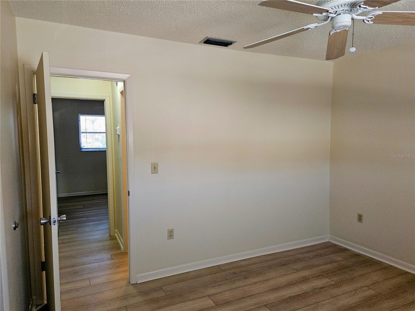 360 137th Avenue Cir #360 Property Photo 18