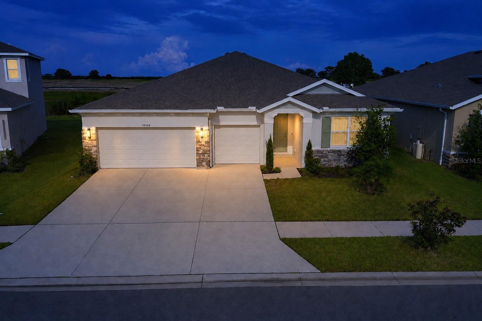 10345 Bridgegate Heights Loop Property Photo 1