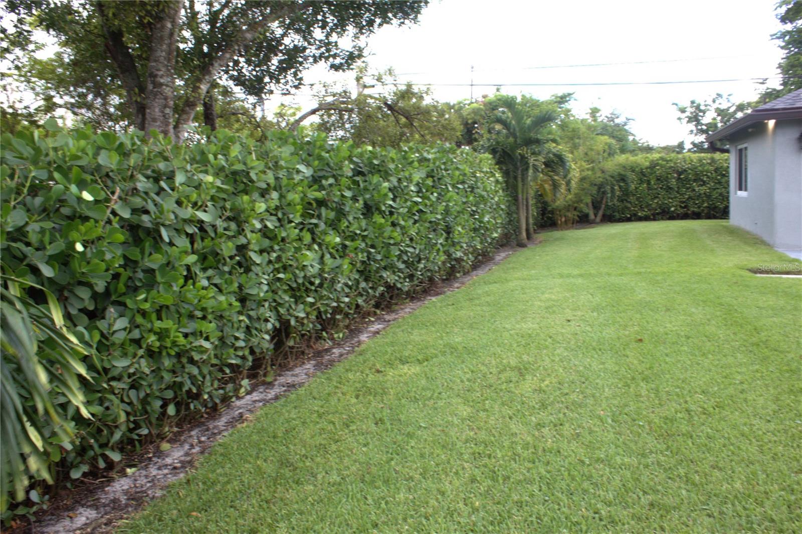 12480 Sw 2nd St Property Photo 25
