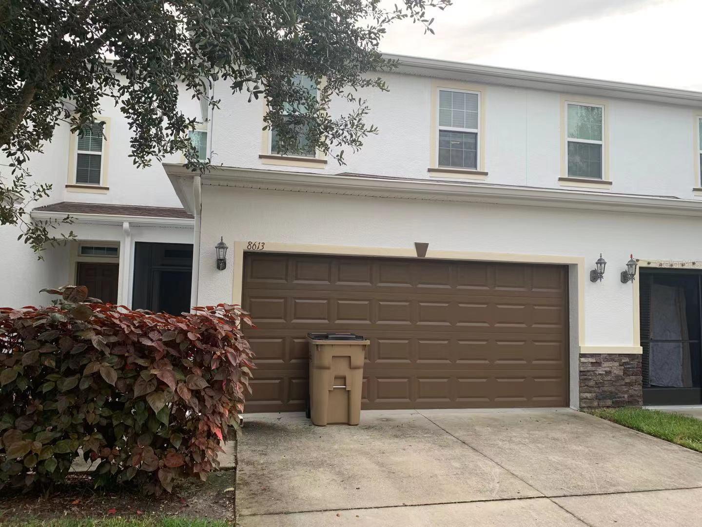 8613 ANDALUCIA FIELD DR Property Photo 1
