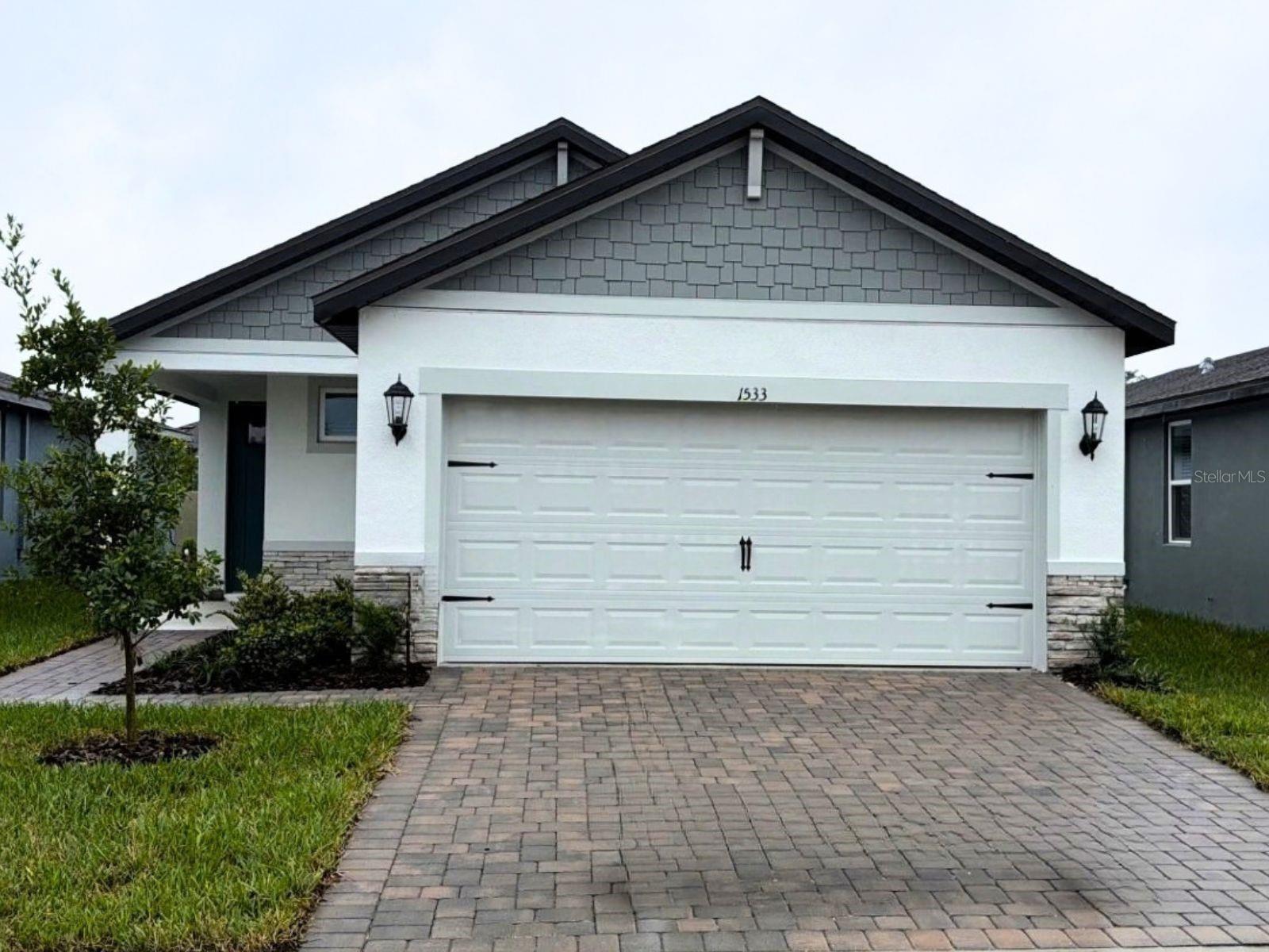 1533 BREKEY WAY Property Photo 1