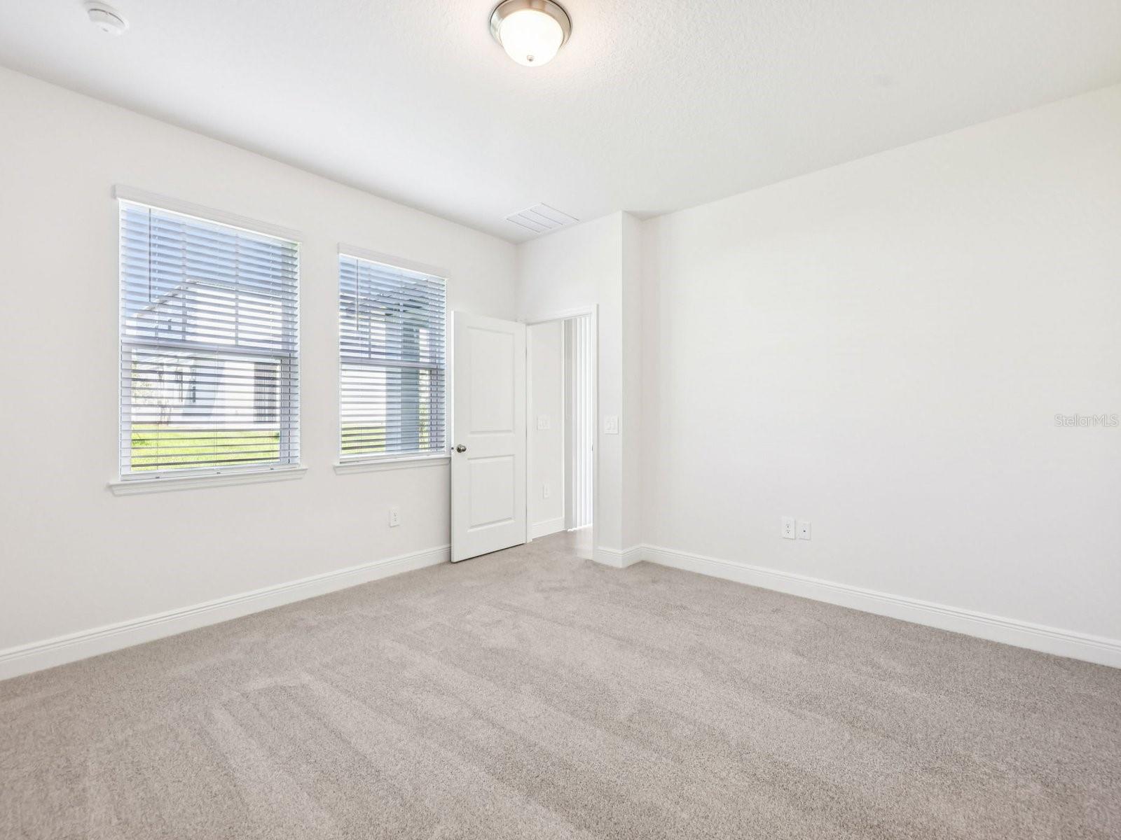 2198 Wildberry Way Property Photo 7