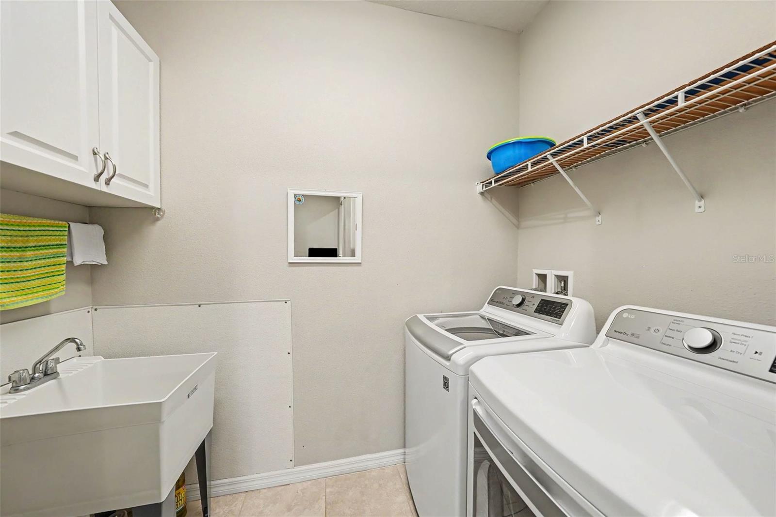 12890 Payton St Property Photo 33