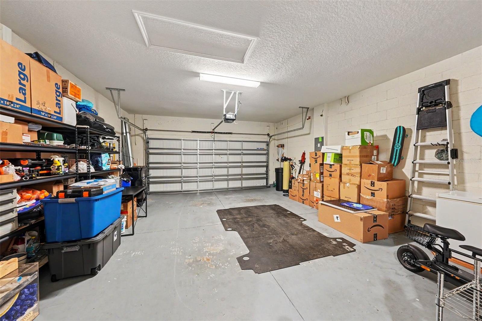 12890 Payton St Property Photo 34