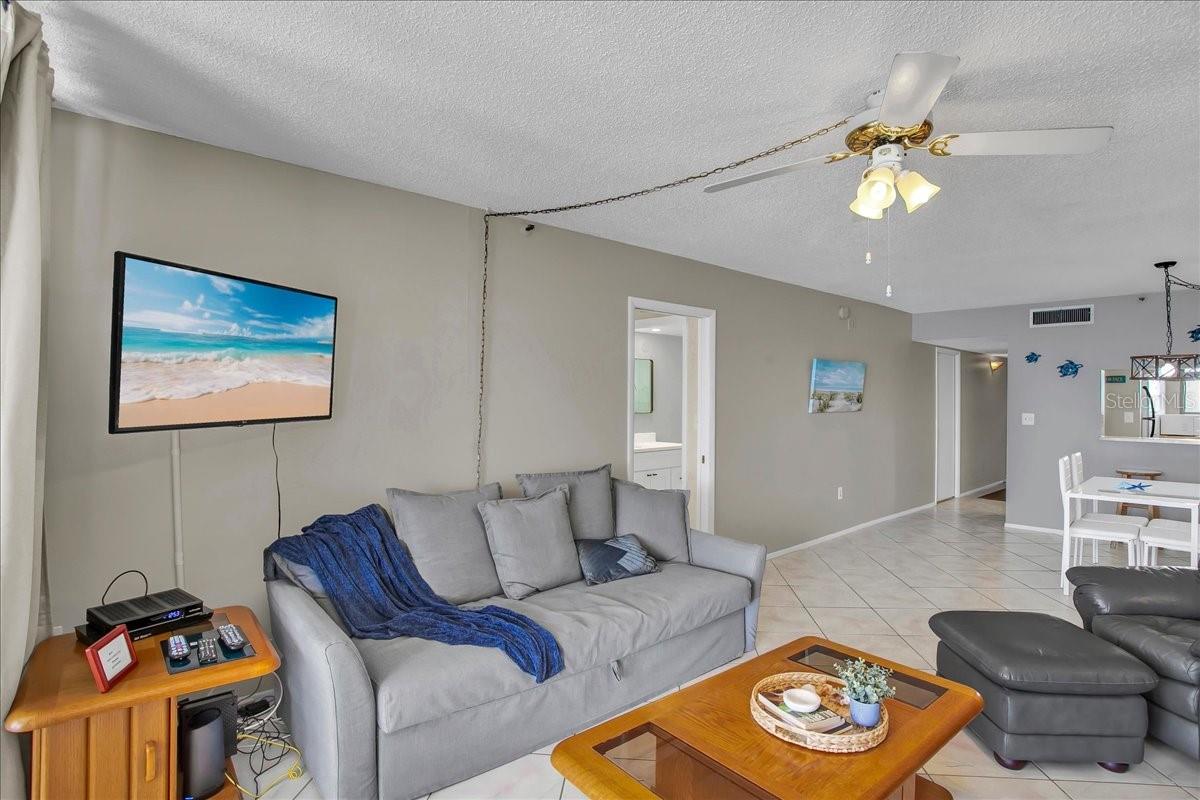 15462 Gulf Blvd #903 Property Photo 14