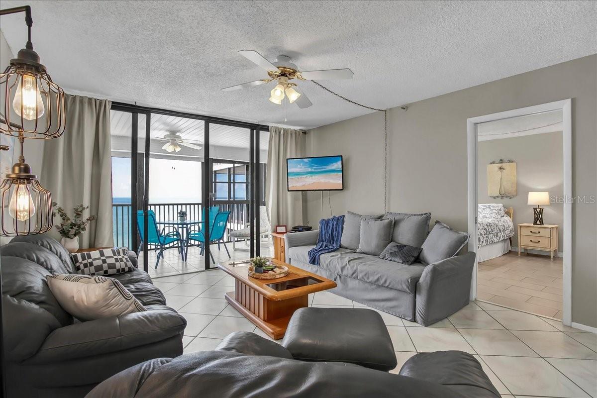 15462 Gulf Blvd #903 Property Photo 15