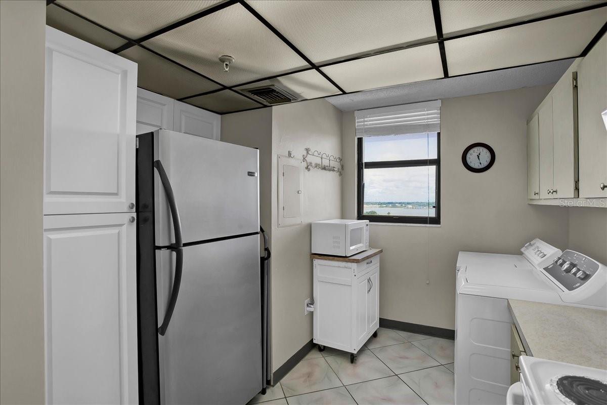 15462 Gulf Blvd #903 Property Photo 28