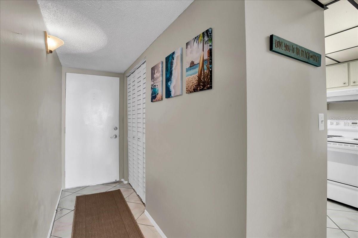 15462 Gulf Blvd #903 Property Photo 31