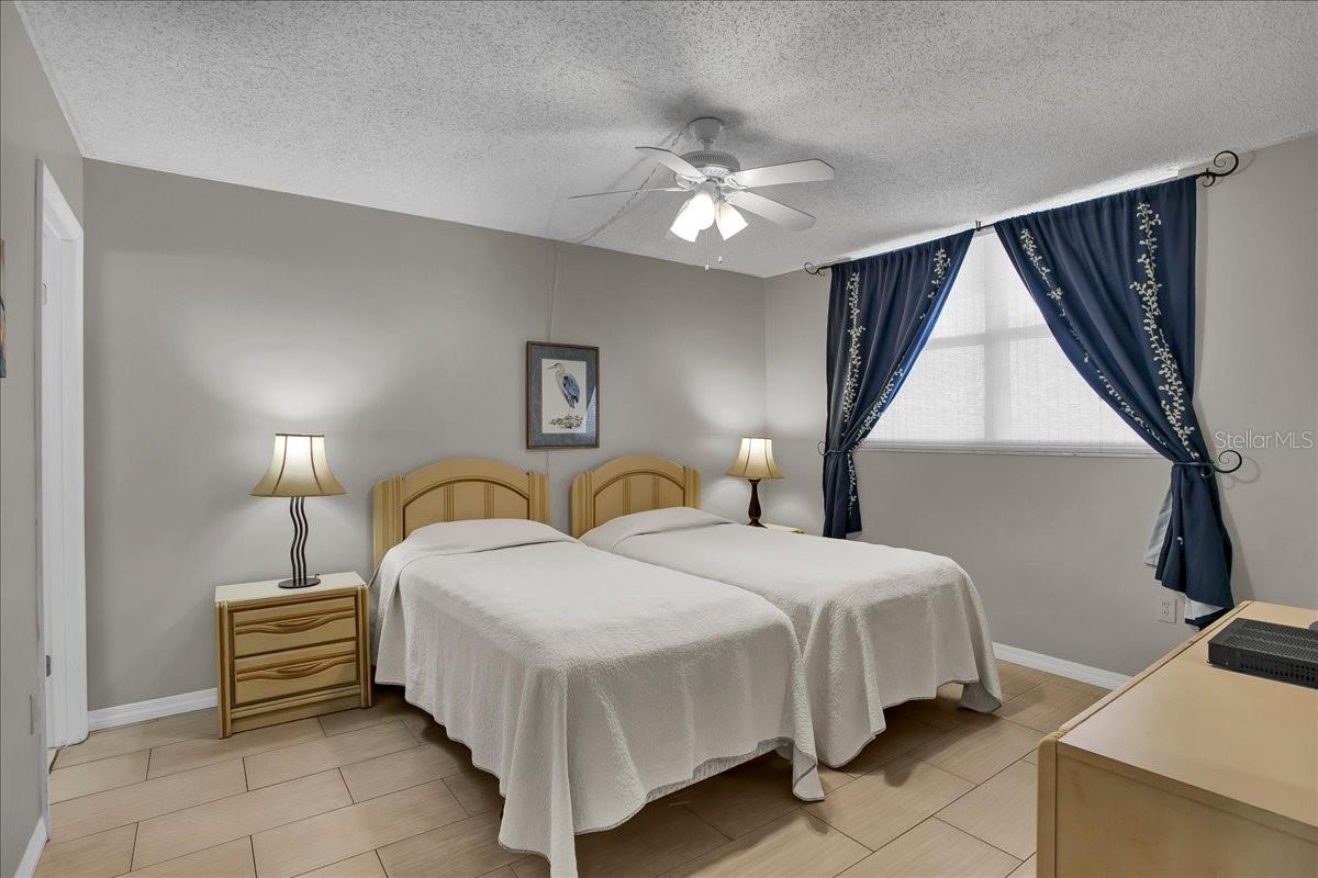 15462 Gulf Blvd #903 Property Photo 40