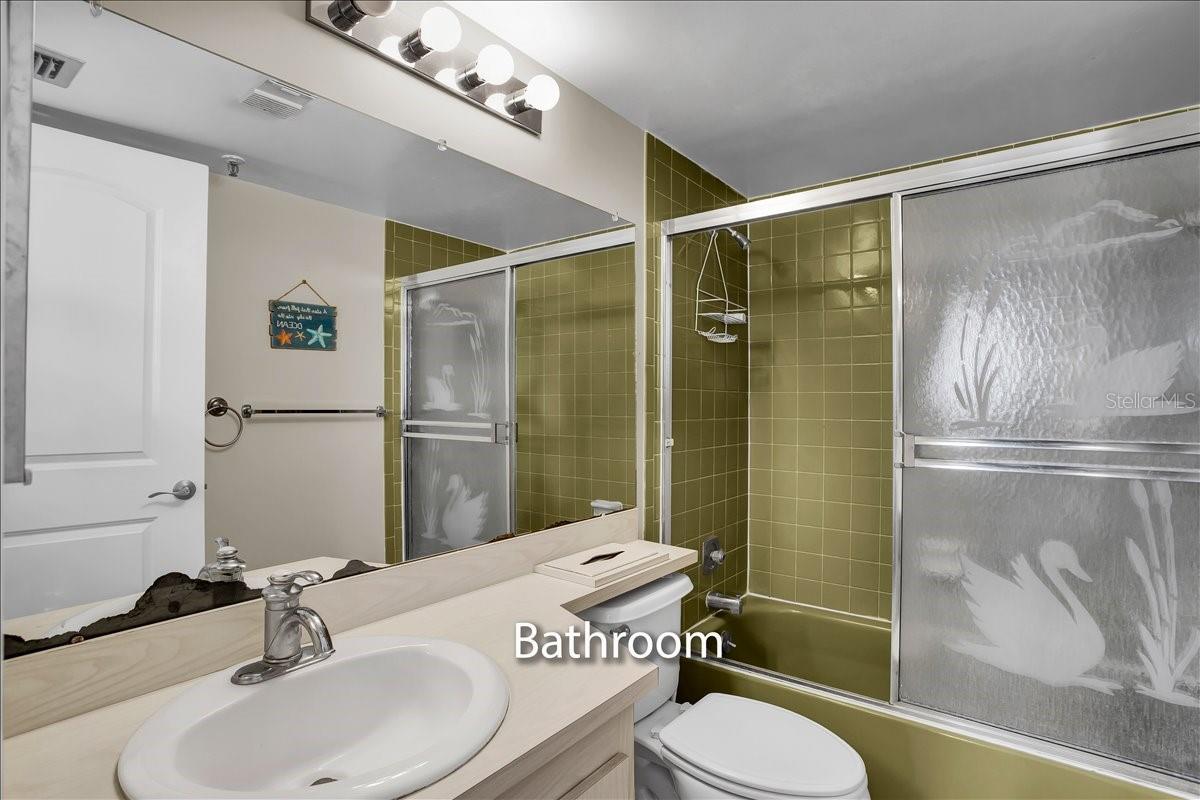 15462 Gulf Blvd #903 Property Photo 45