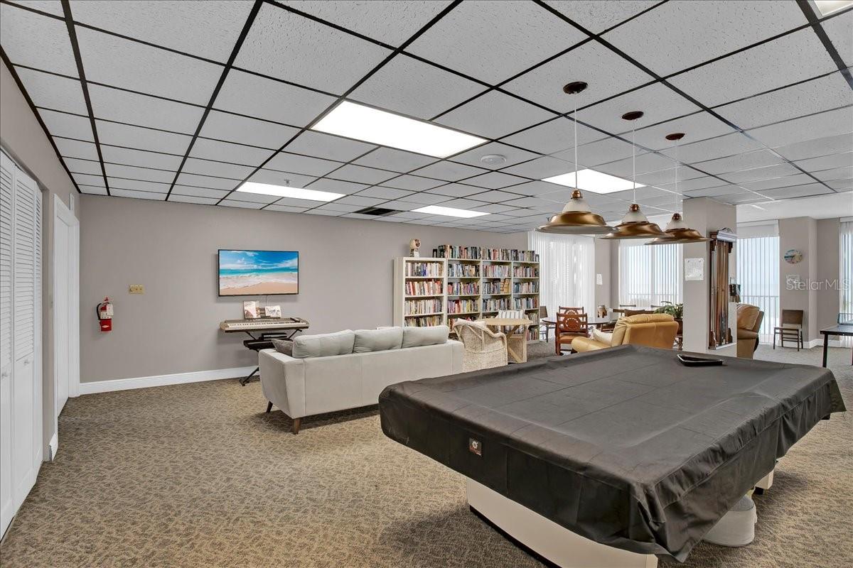 15462 Gulf Blvd #903 Property Photo 56