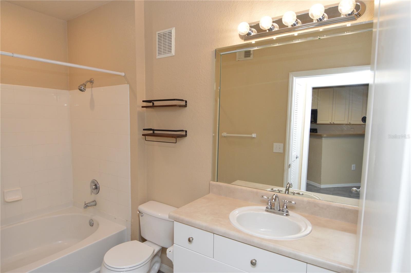 4221 W Spruce St #2229 Property Photo 19
