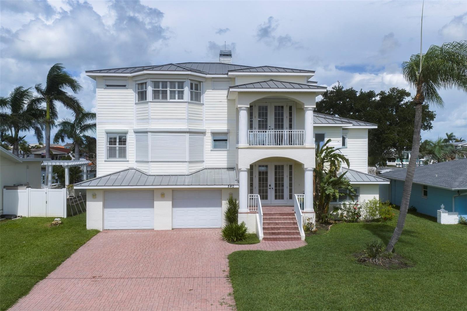 540 Johns Pass Ave Property Photo 1