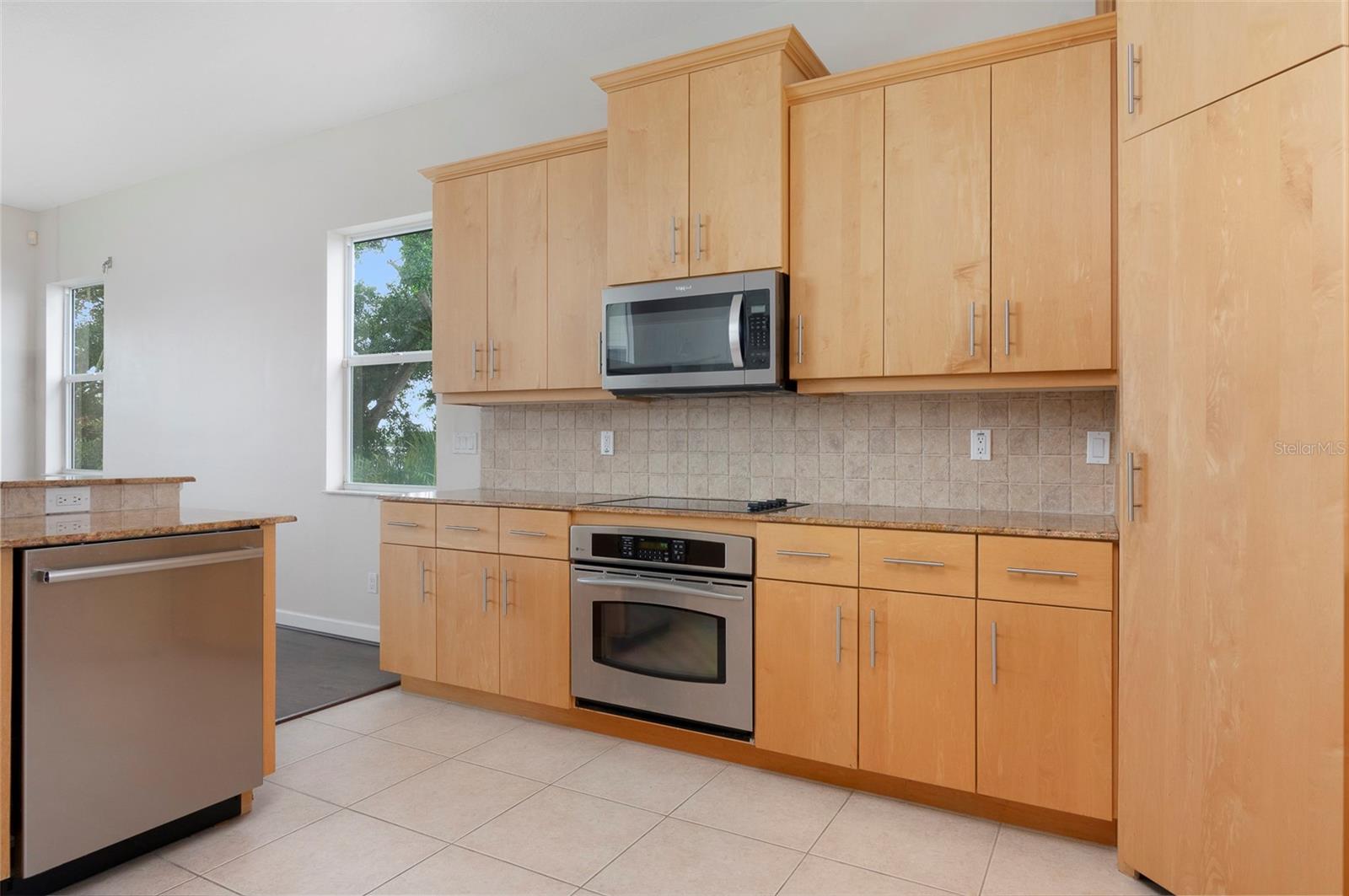 540 Johns Pass Ave Property Photo 11