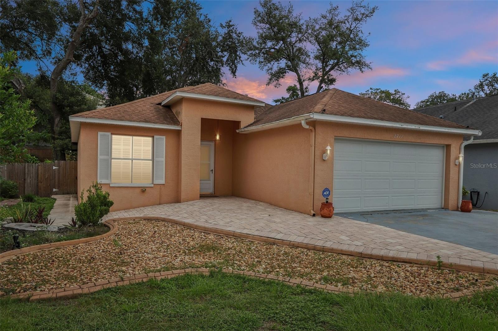 8711 Busch Oaks St Property Photo 22