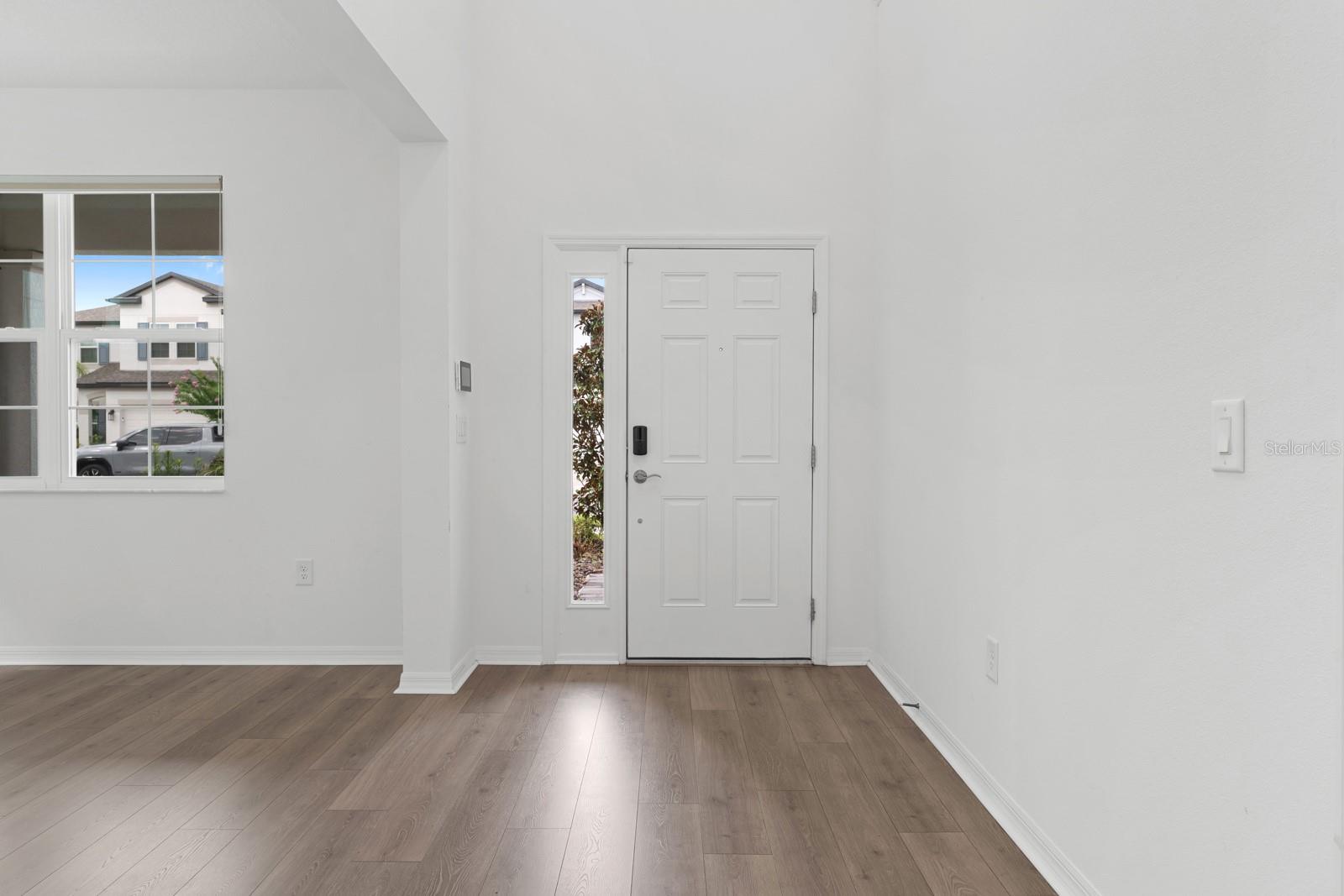 10726 New Morning Dr Property Photo 11