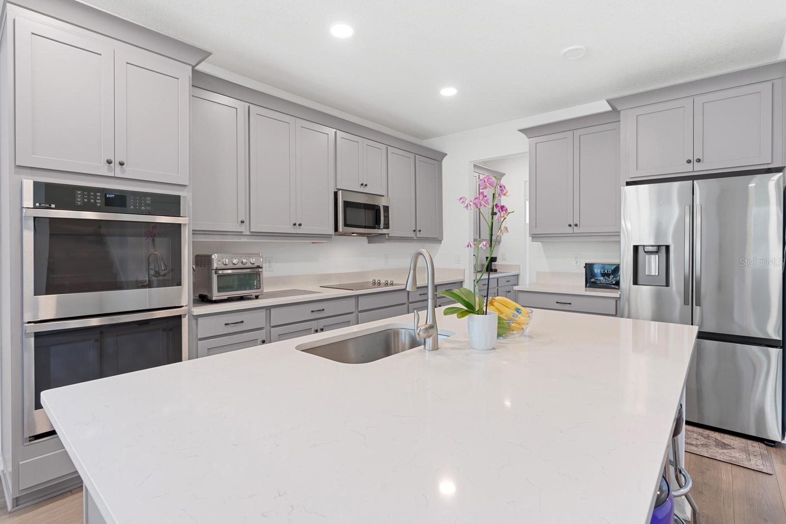 10726 New Morning Dr Property Photo 18