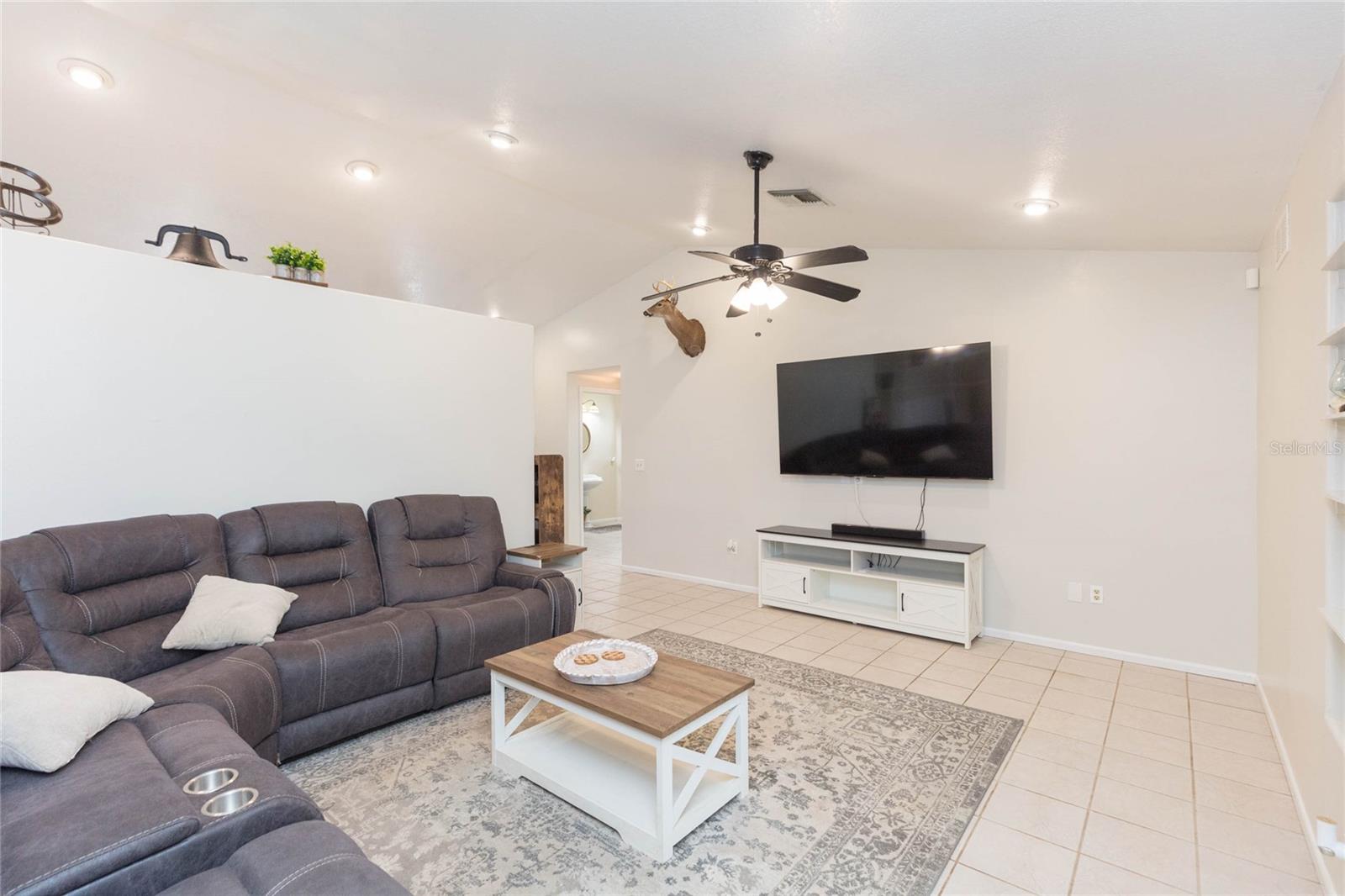 34299 Belt Dr Property Photo 12