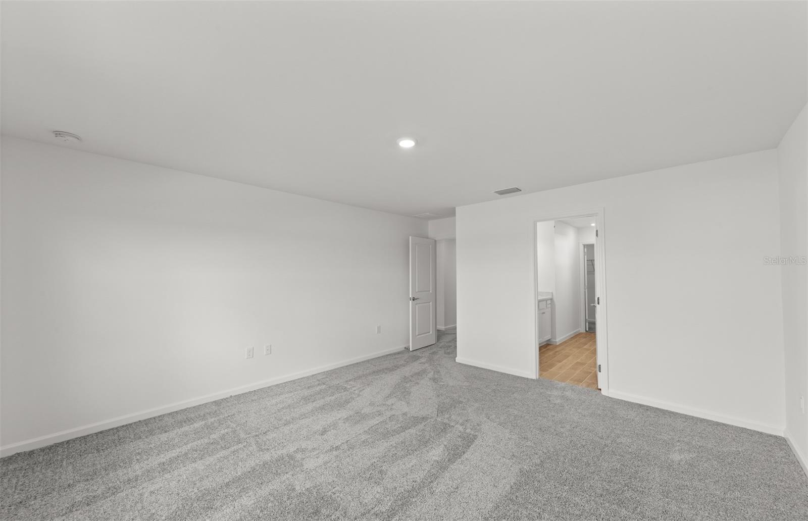 759 Balleby Trl Property Photo 17