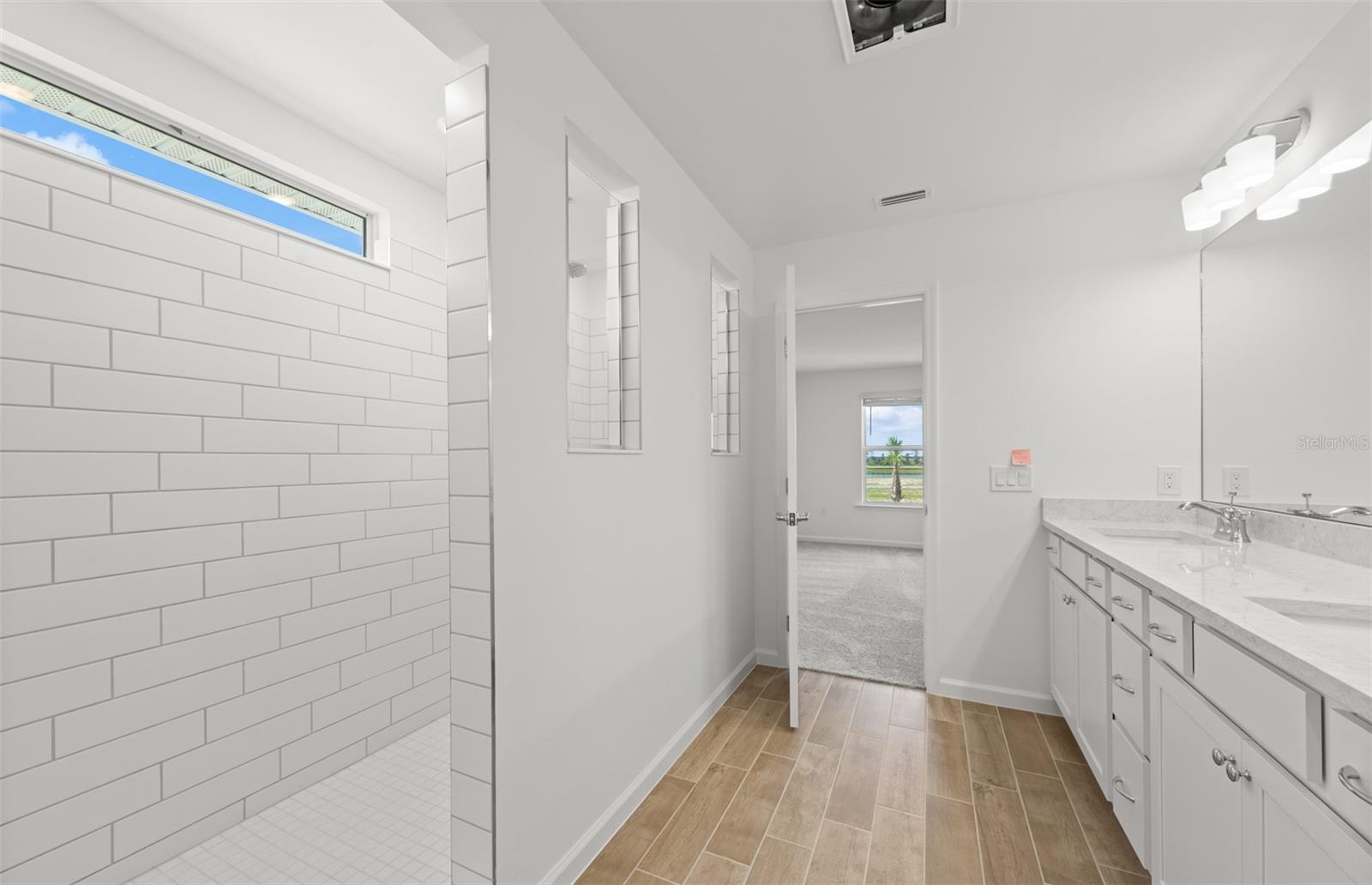 759 Balleby Trl Property Photo 32