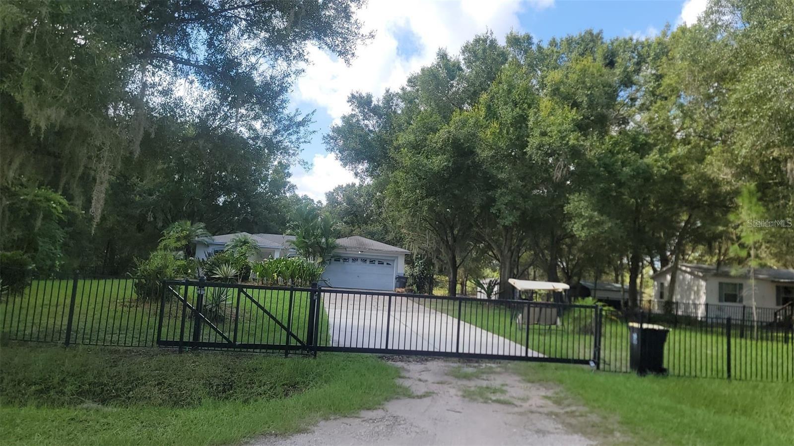 895 Keen Rd Property Photo 4