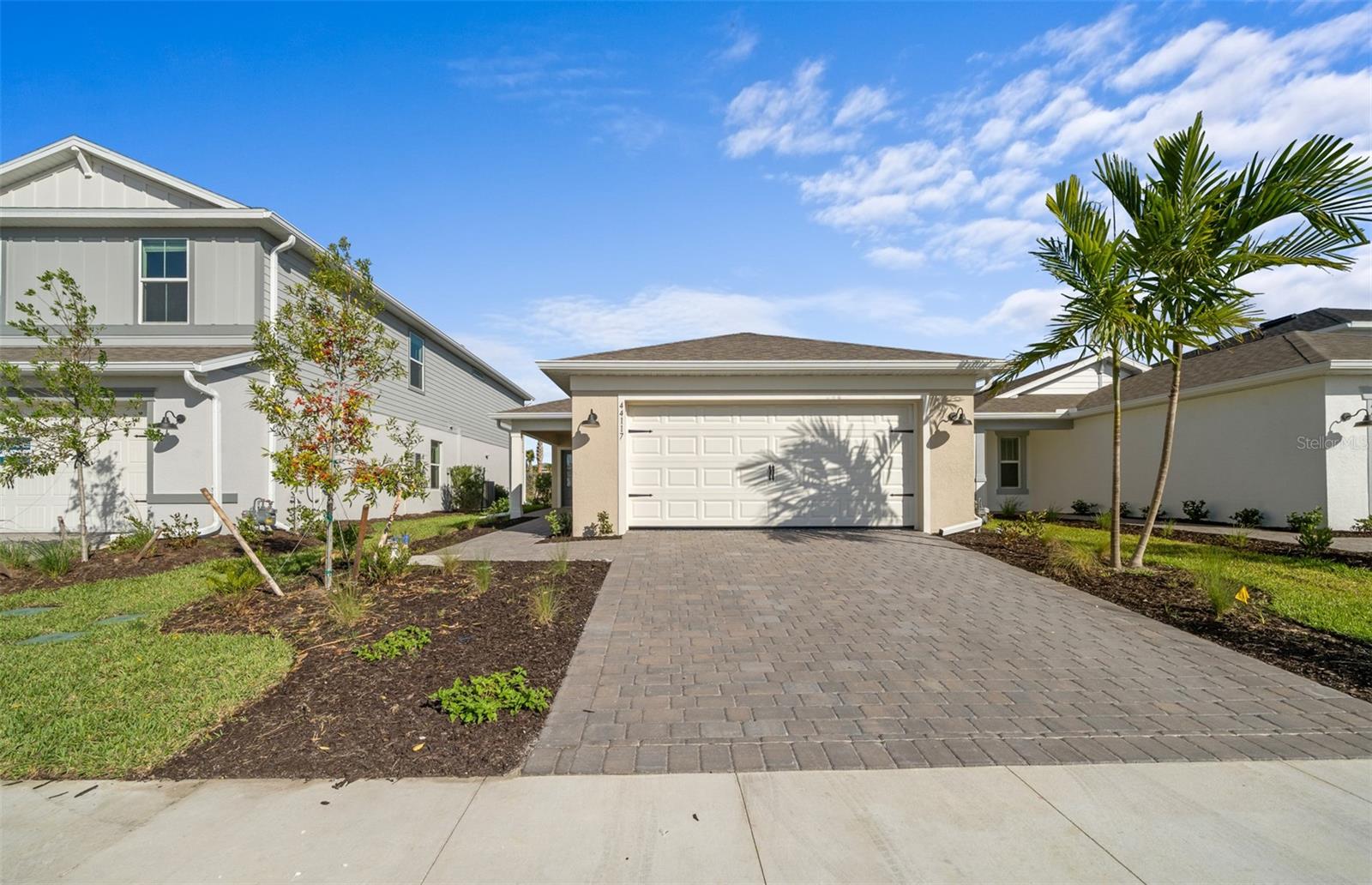 813 Balleby Trl Property Photo 1