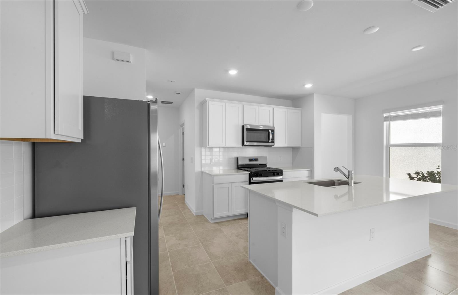 813 Balleby Trl Property Photo 8