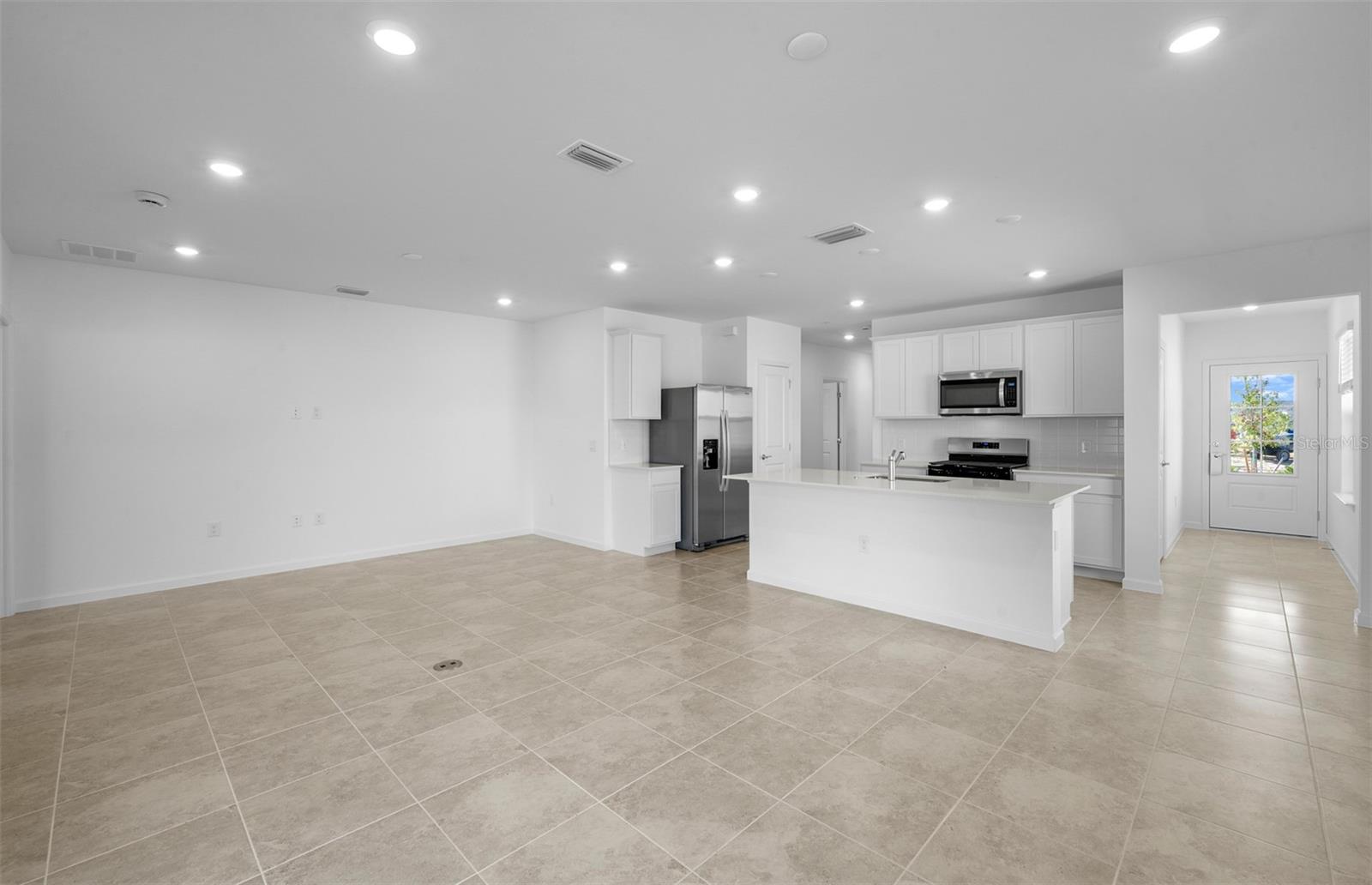 813 Balleby Trl Property Photo 11