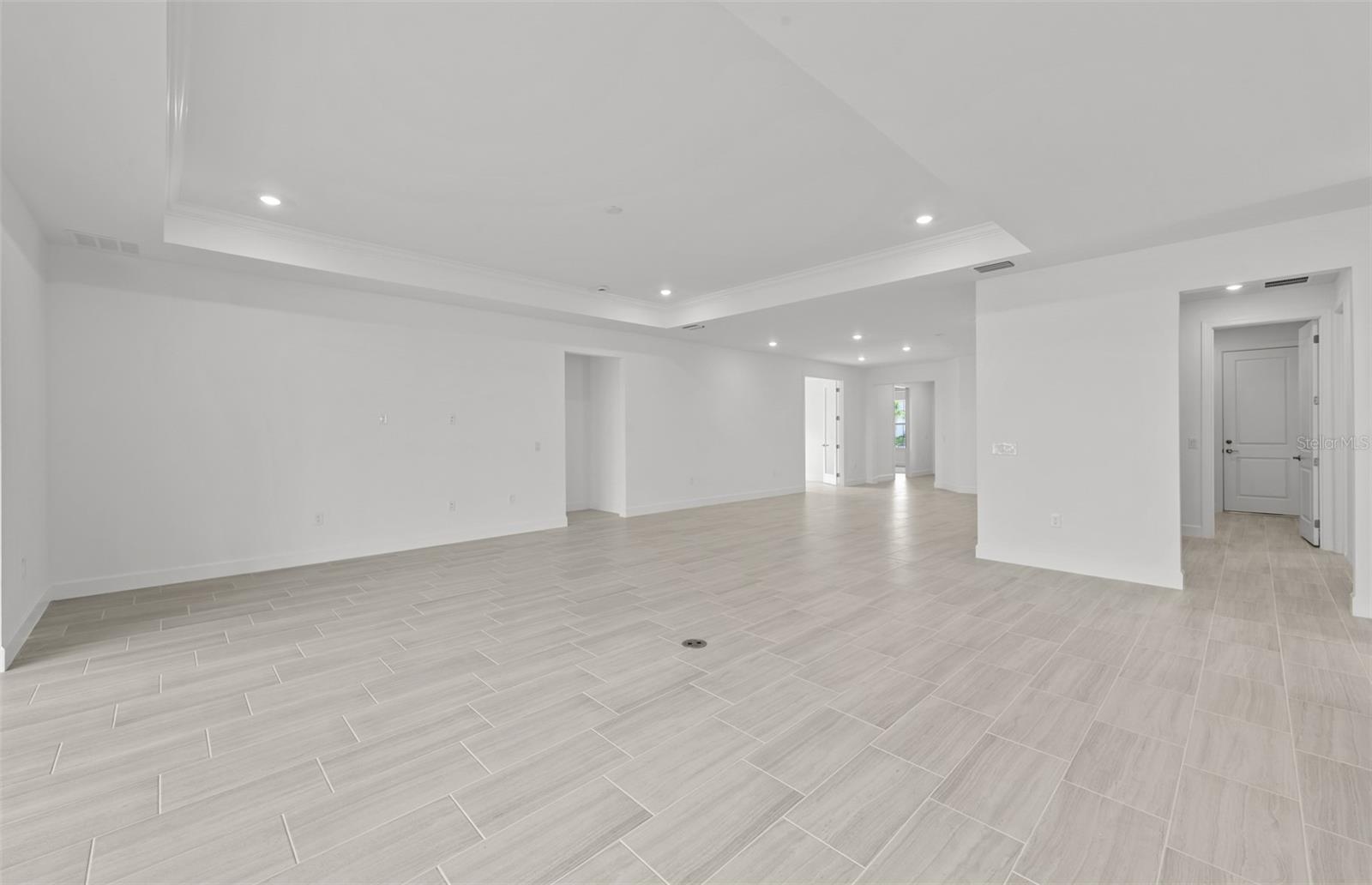 16526 Ennis Pl Property Photo 16