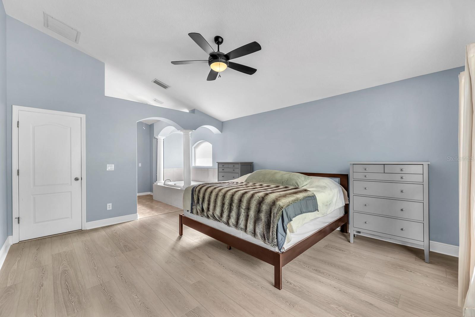 16405 Bridgewalk Dr Property Photo 19