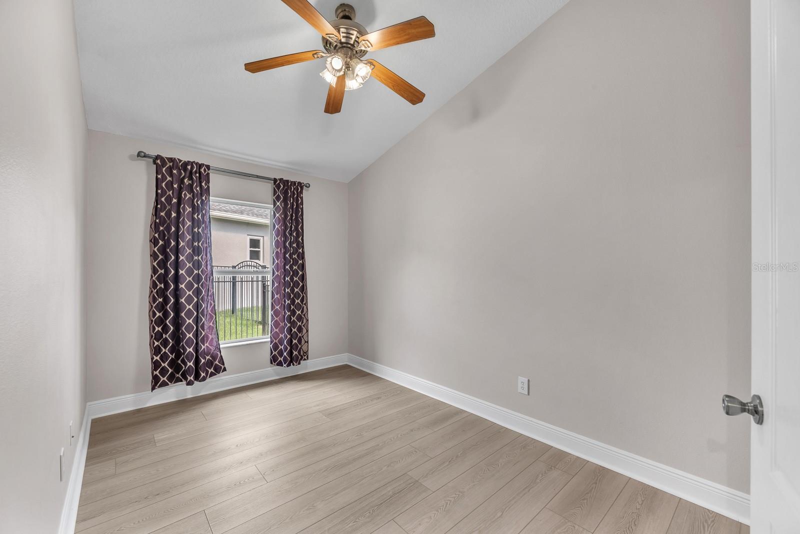 16405 Bridgewalk Dr Property Photo 24