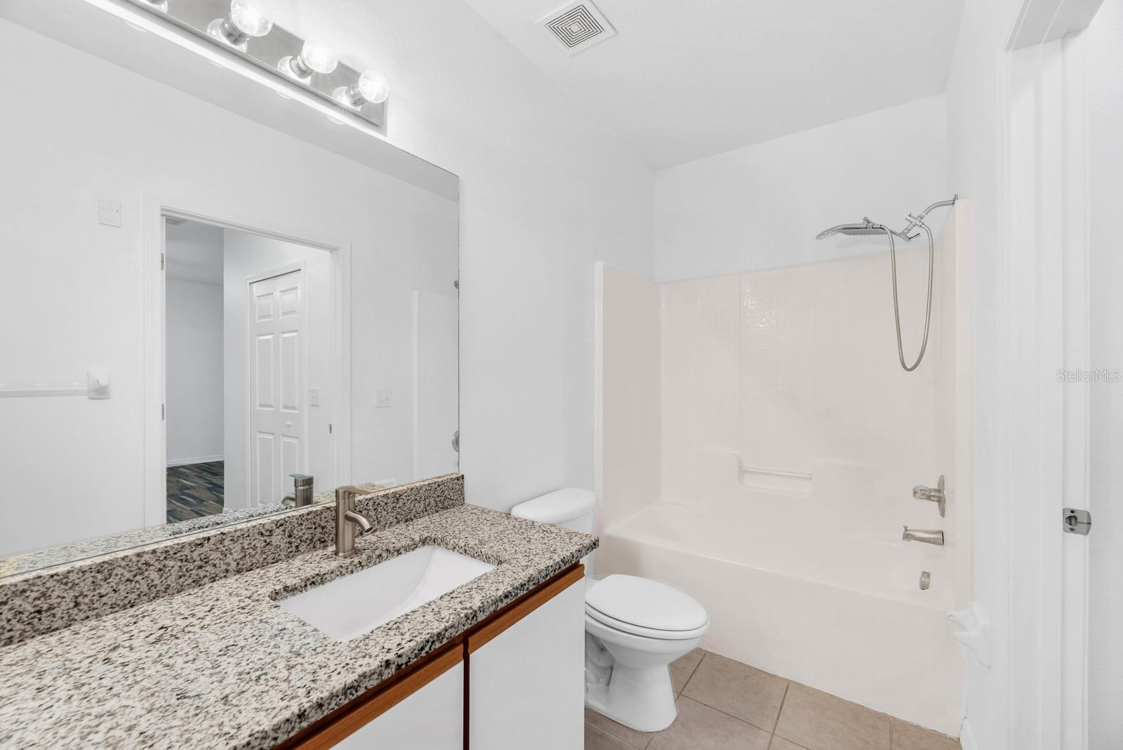 6014 Portsdale Pl #202 Property Photo 15