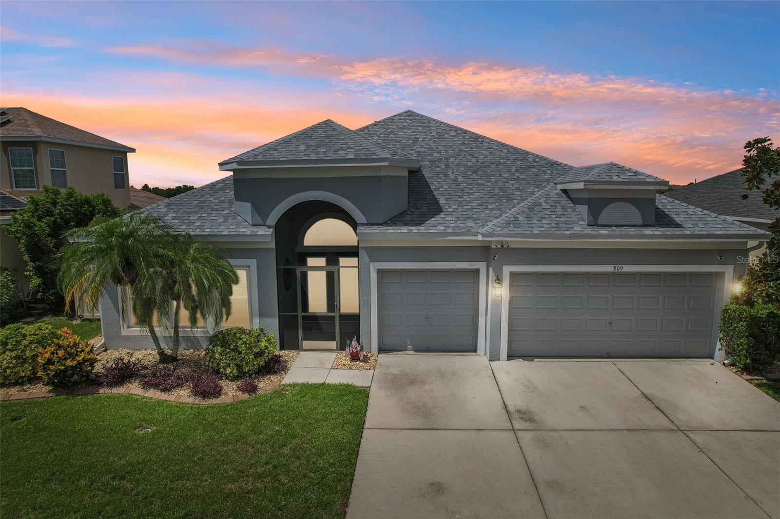 809 Seminole Sky Dr Property Photo 3