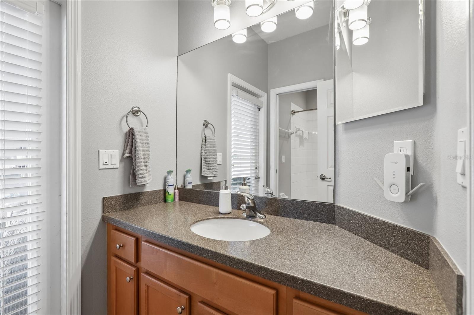809 Seminole Sky Dr Property Photo 31