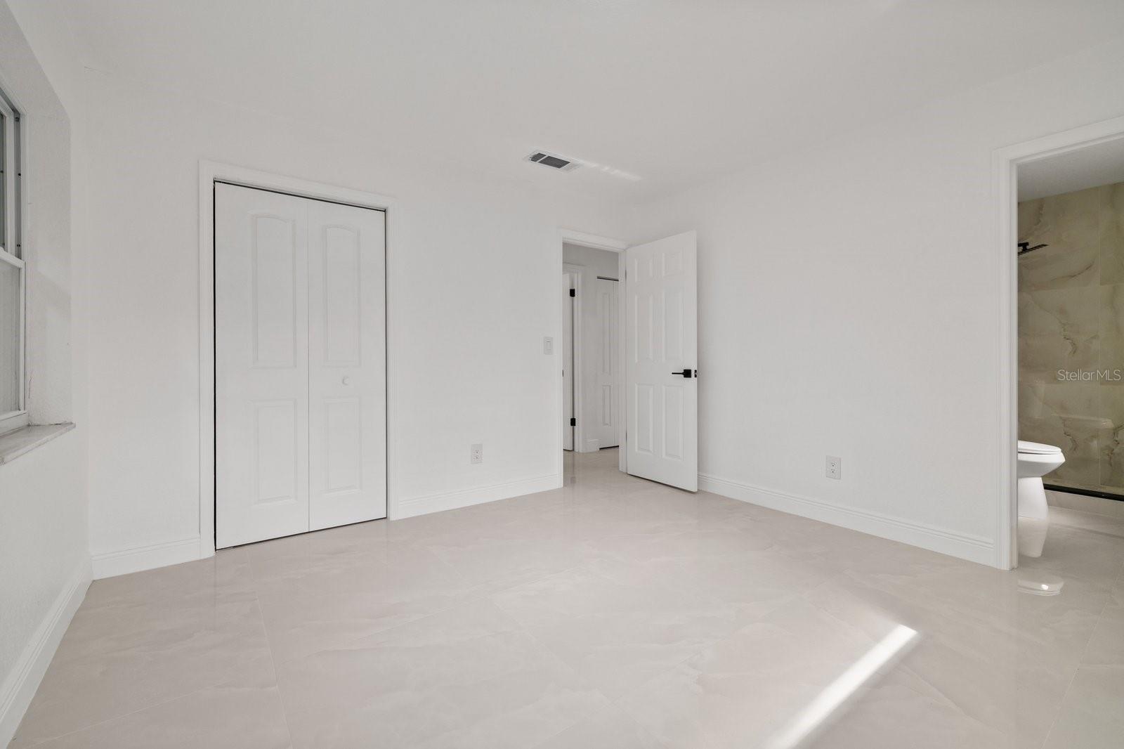 7156 Spring Hill Dr Property Photo 16