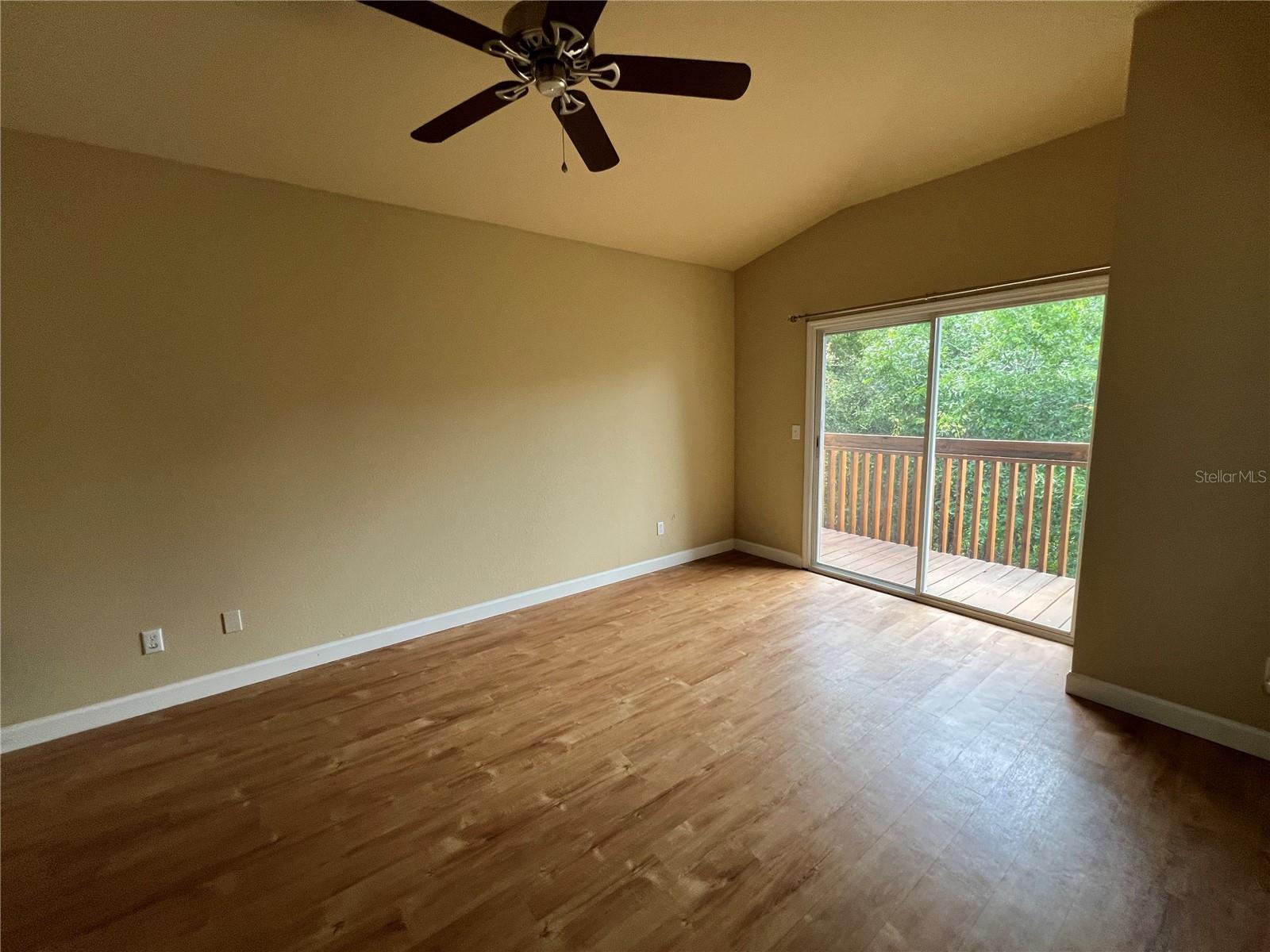1383 Curlew Rd Property Photo 24